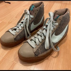 Nike Tweed Blazer - Women’s Size 10 / Men’s Size 8